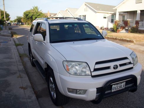 Used 2003 Toyota 4Runner Limited AWD/4WD image 4