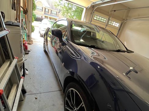 Used 2017 Toyota 86 RWD image 6