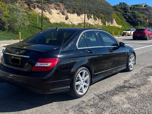 Used 2012 Mercedes-Benz C 250 Sedan image 2