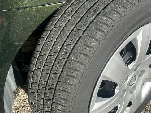 Used 2011 Toyota Camry image 8