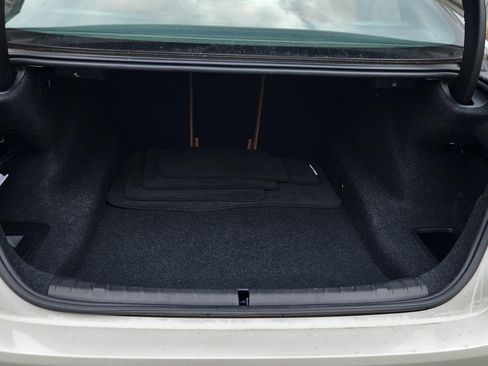 Used 2017 BMW 530i xDrive 530i xDrive Sedan 4D image 12