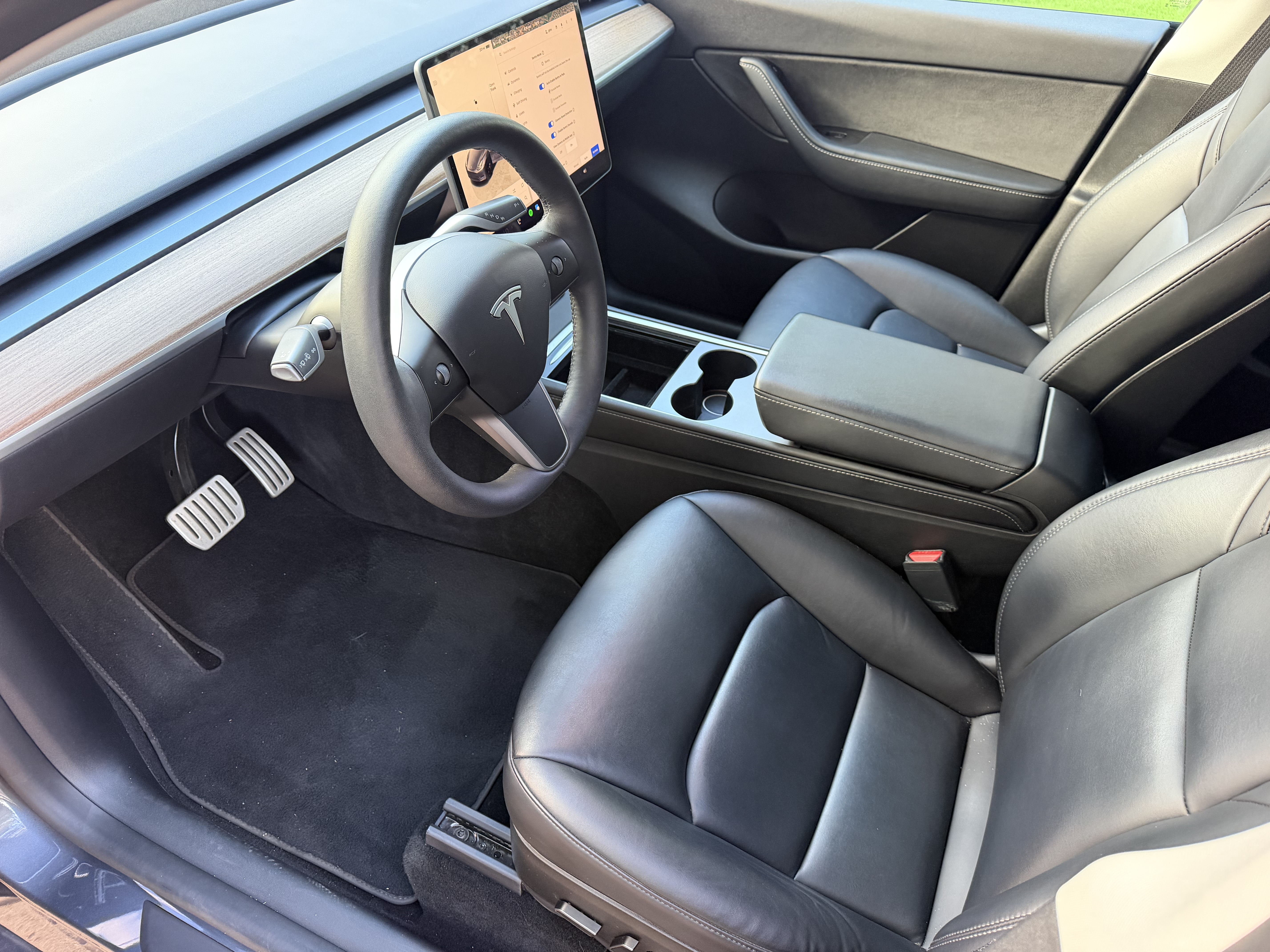 Used 2022 Tesla Model Y Performance AWD/4WD image 6
