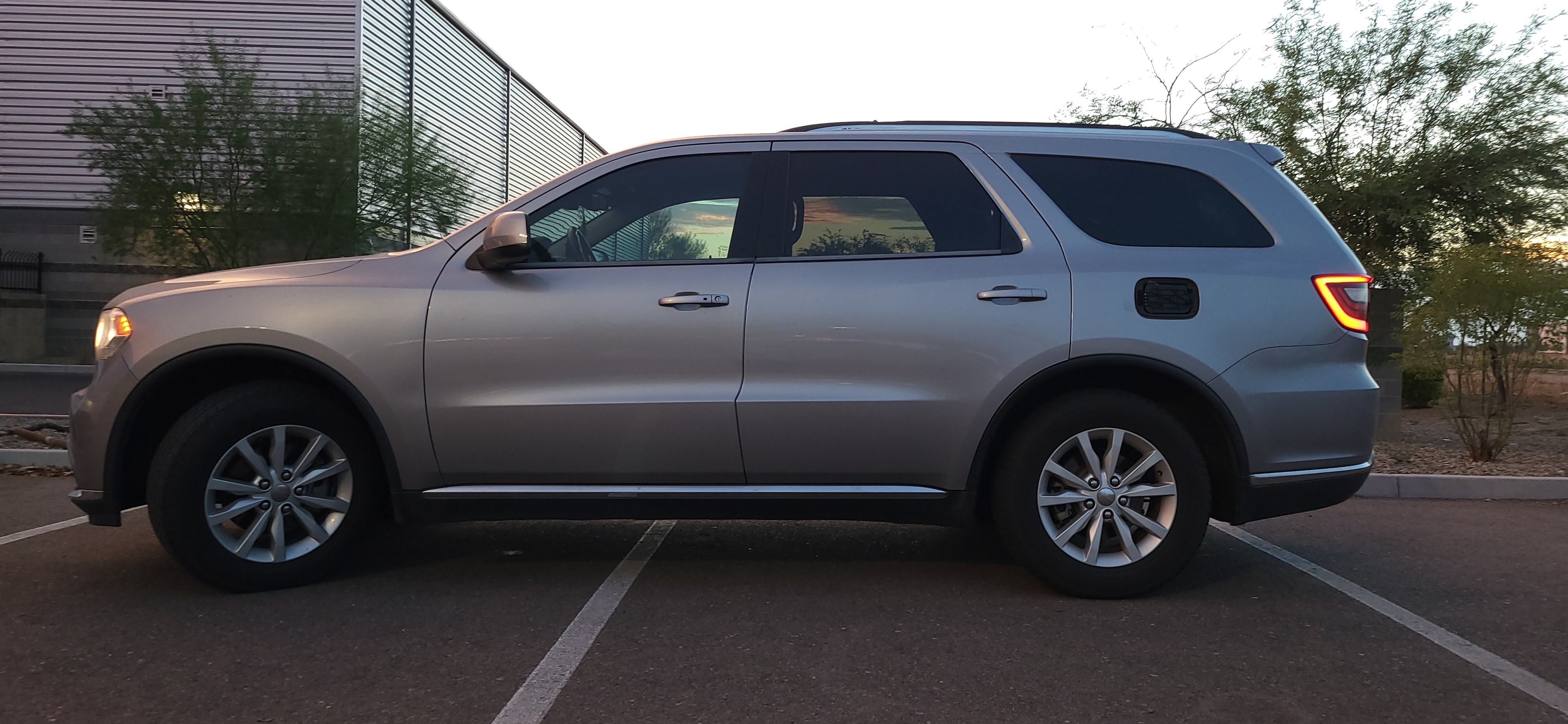 Used 2015 Dodge Durango SXT w/ Quick Order Package 23B RWD image 2