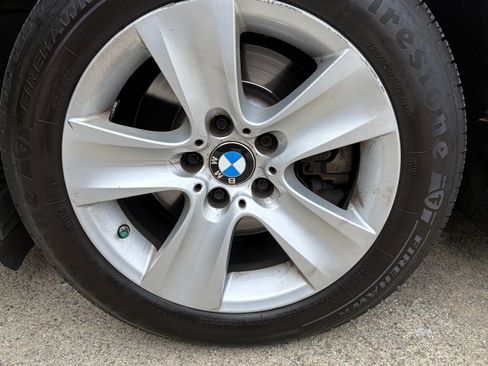 Used 2013 BMW 528i 528i Sedan 4D image 13