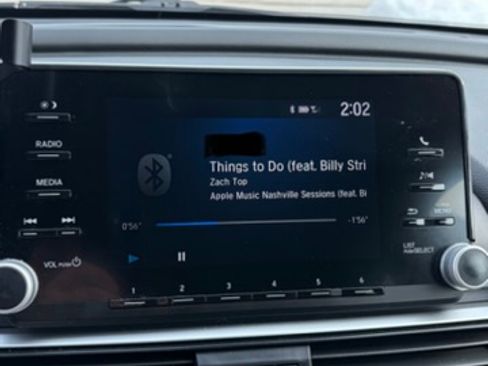 Used 2019 Honda Accord LX image 24