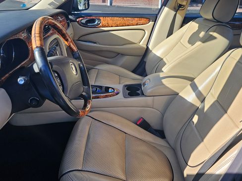 Used 2008 Jaguar XJ8 L image 15