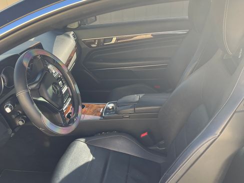 Used 2014 Mercedes-Benz E 350 Coupe image 4