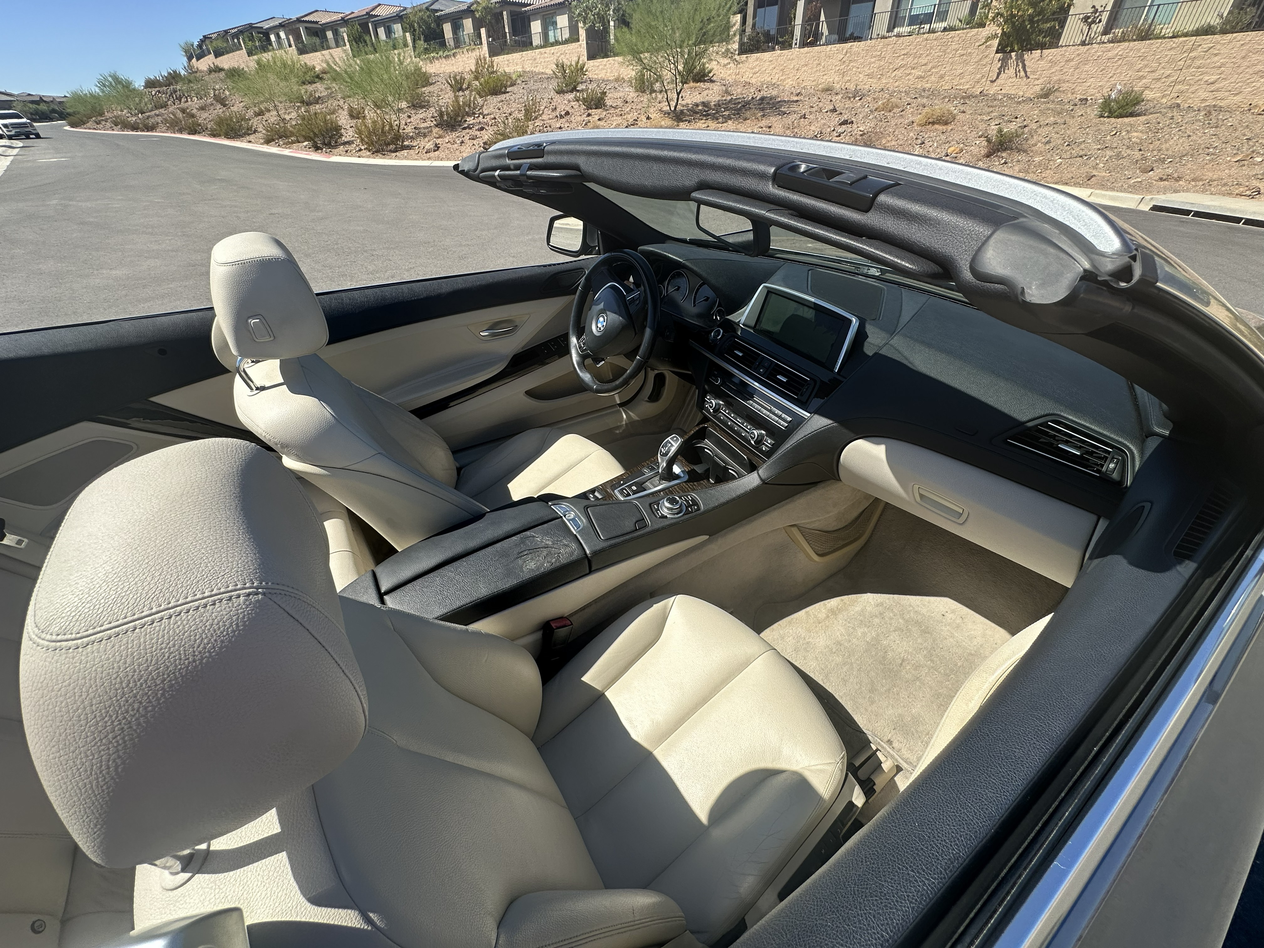 Used 2013 BMW 640i Convertible RWD image 12