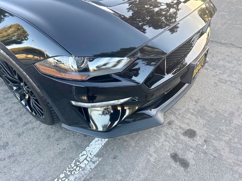 Used 2019 Ford Mustang GT w/ GT Performance Package RWD image 13