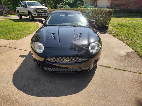 Used 2007 Jaguar XKR R image 11