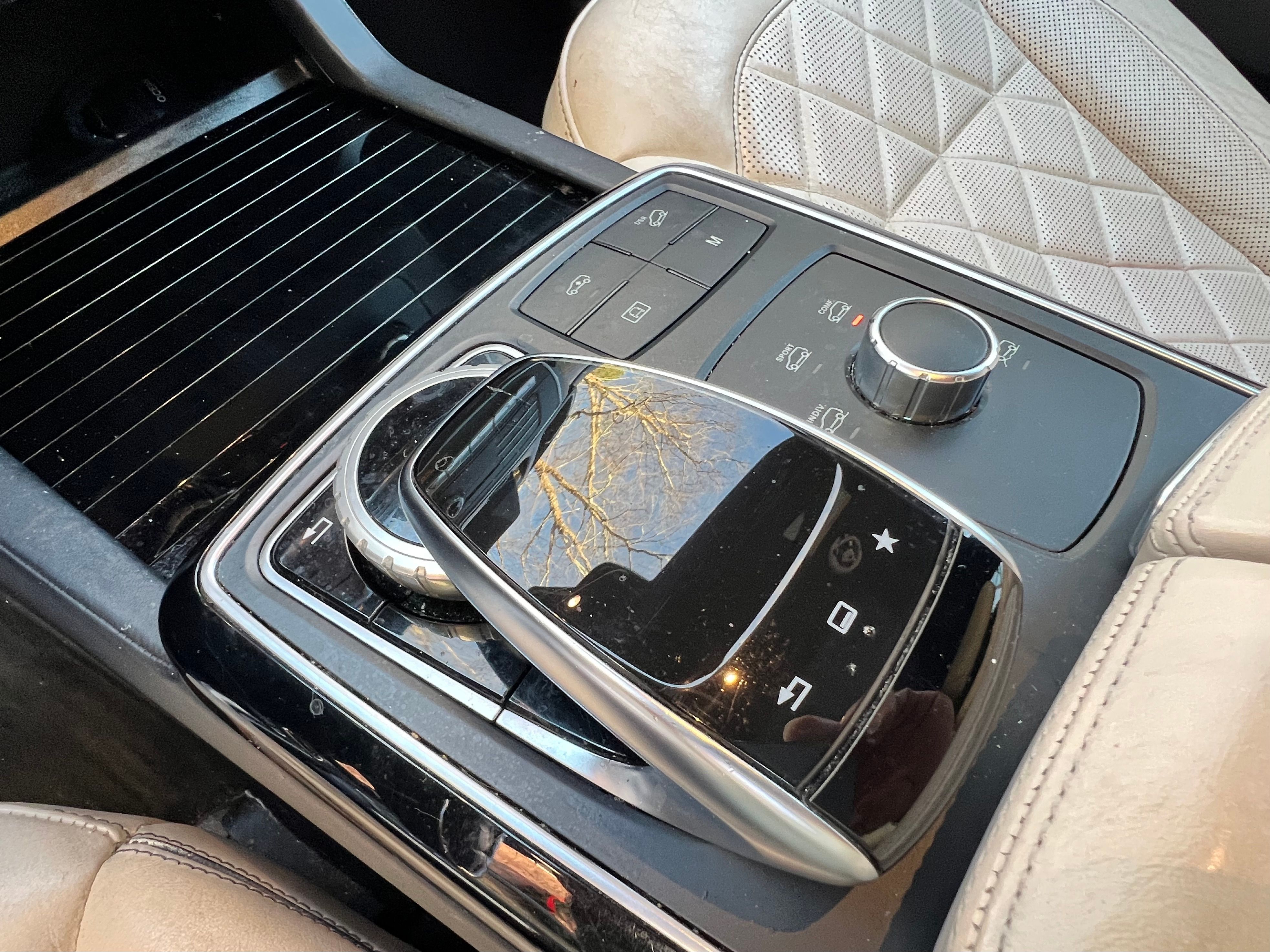 Used 2017 Mercedes-Benz GLS 550 4MATIC image 17