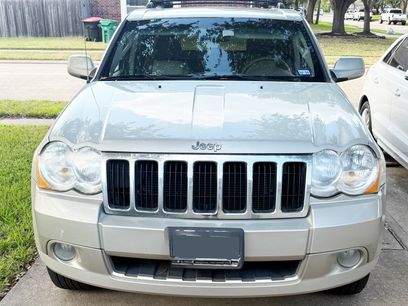 Used 2010 Jeep Grand Cherokee Limited w/ Trailer Tow Group IV