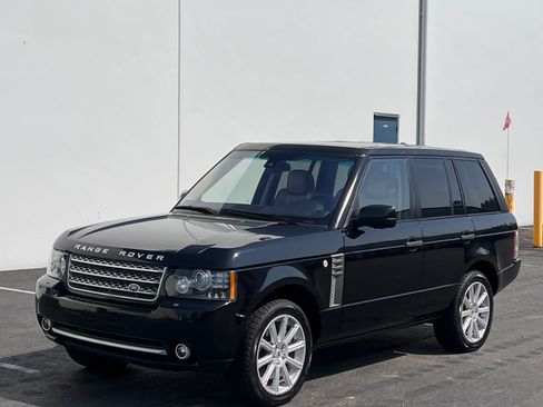 Used 2011 Land Rover Range Rover Supercharged AWD/4WD image 5