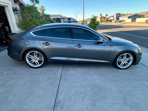 Used 2019 Audi A5 2.0T Premium Plus w/ Premium Plus AWD/4WD image 5