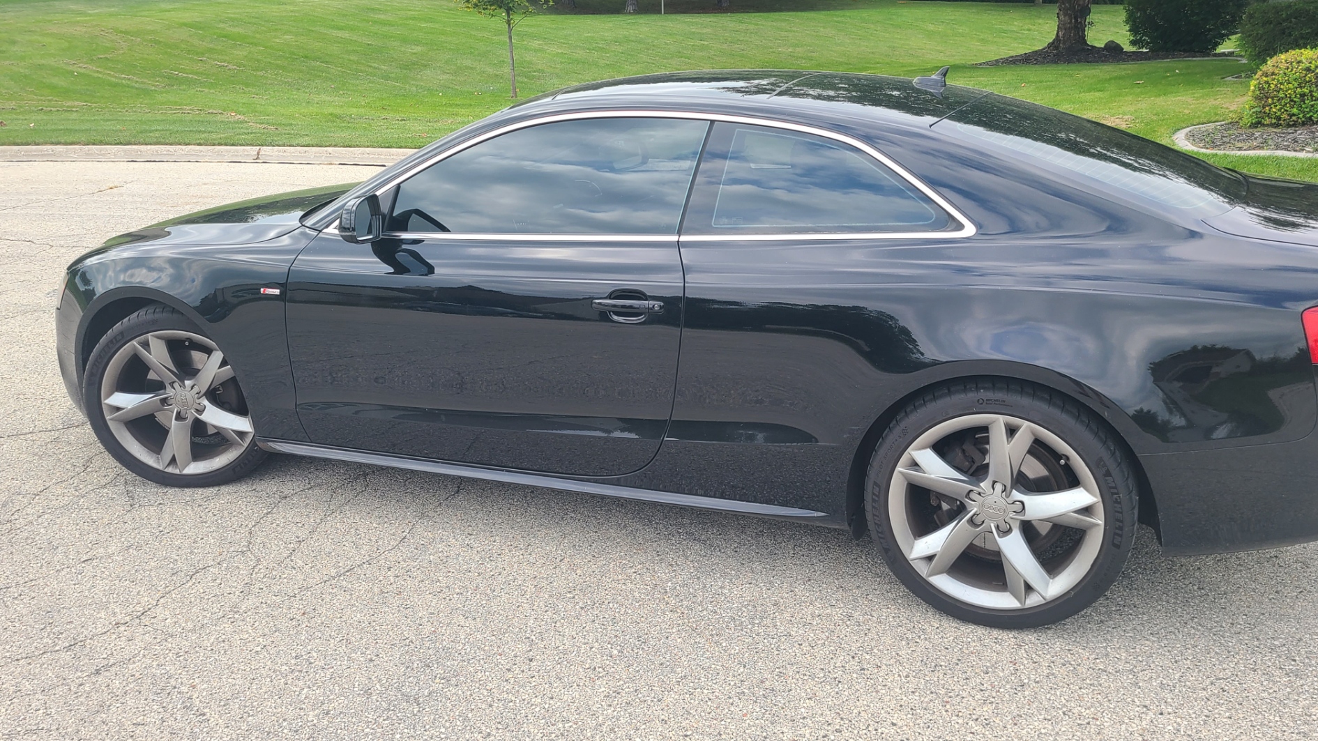 Used 2010 Audi A5 2.0T Premium AWD/4WD image 10