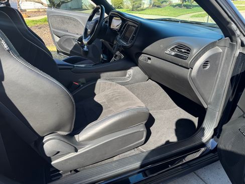 Used 2021 Dodge Challenger SRT Hellcat image 15