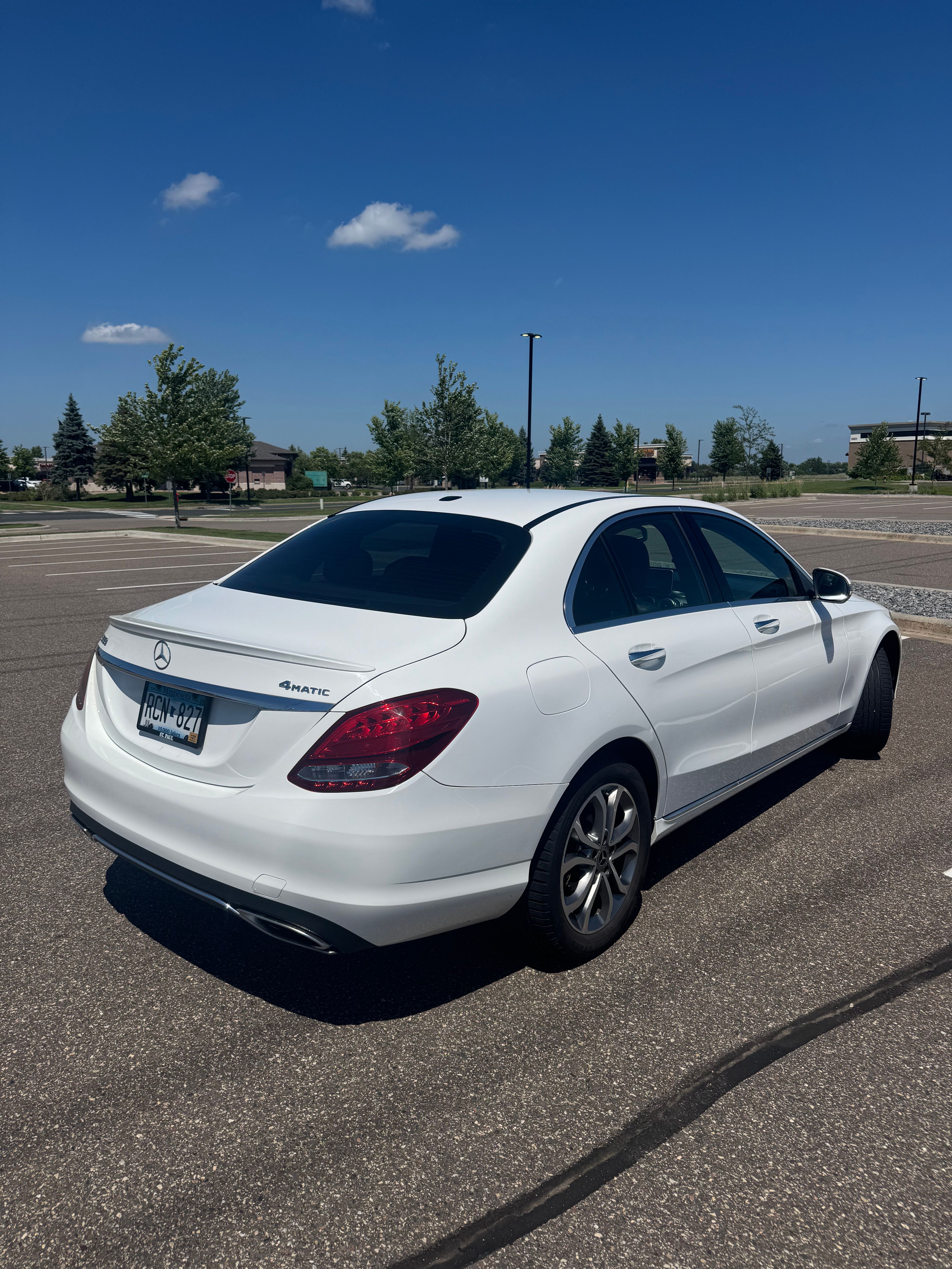 Used 2018 Mercedes-Benz C 300 4MATIC Sedan image 2