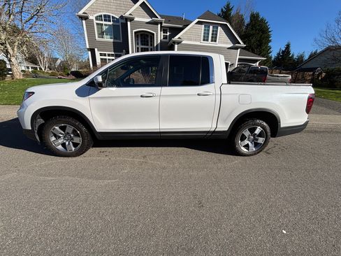 Used 2025 Honda Ridgeline RTL image 1