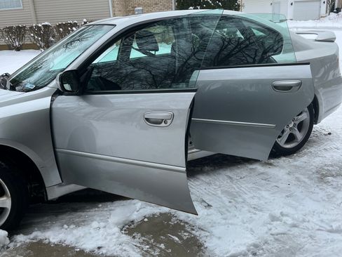 Used 2006 Subaru Legacy 2.5i Special Edition image 24