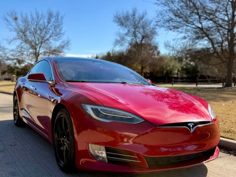 Used 2017 Tesla Model S 75D image 22
