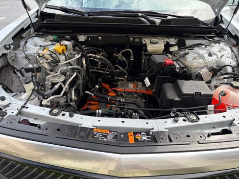 Used 2026 Cadillac Lyriq Premium Luxury w/ LPO, Floor Liner Package RWD image 2