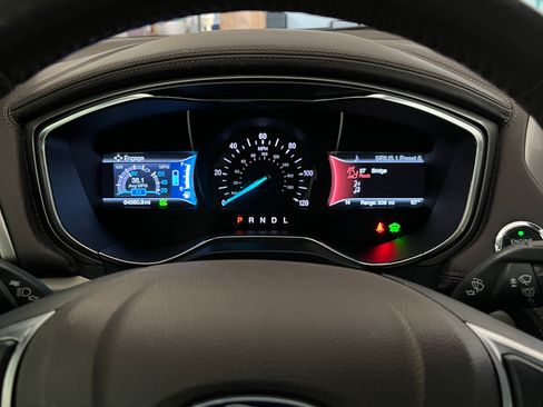 Used 2018 Ford Fusion Platinum image 17