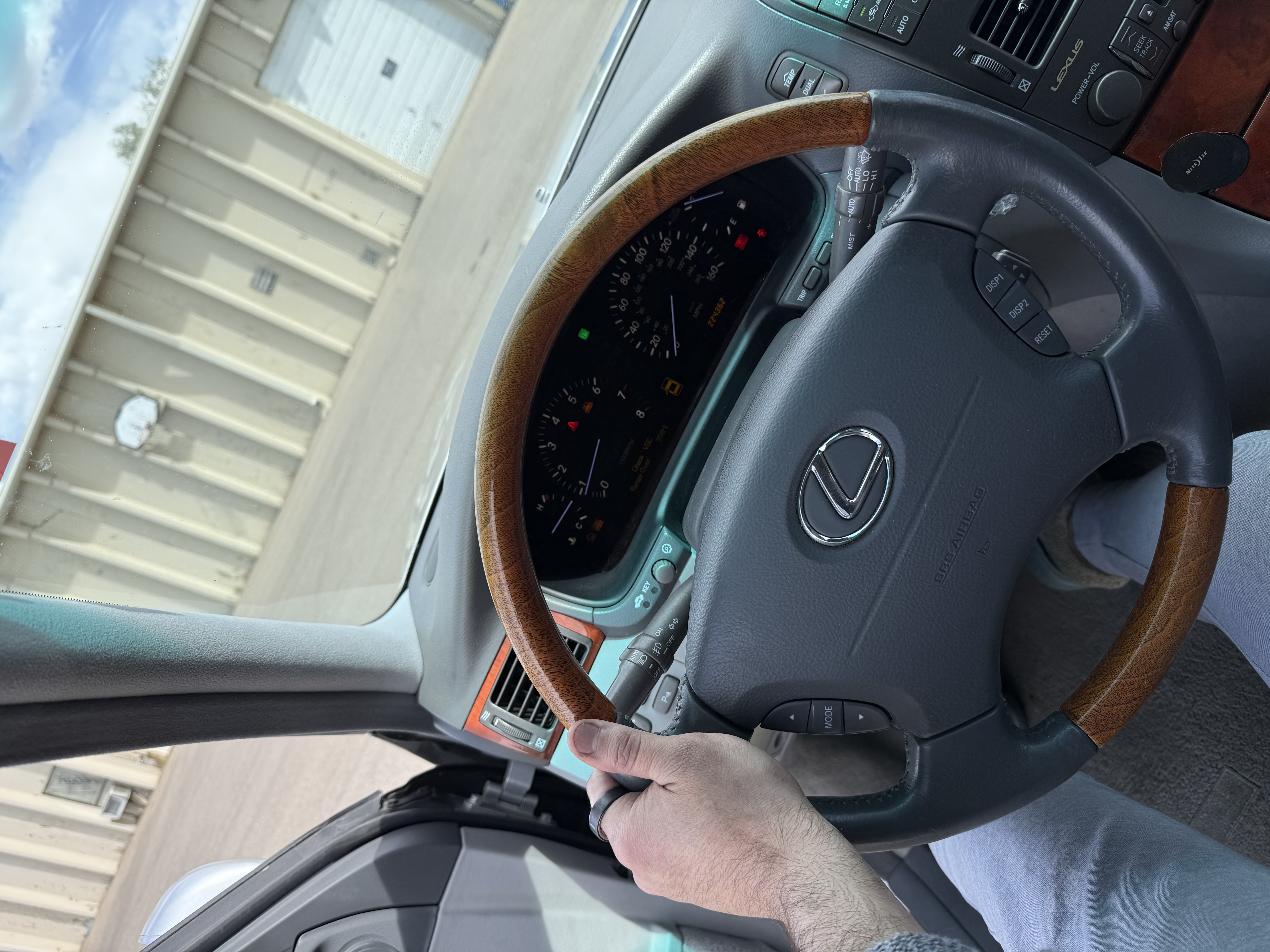 Used 2006 Lexus LS 430 RWD image 13