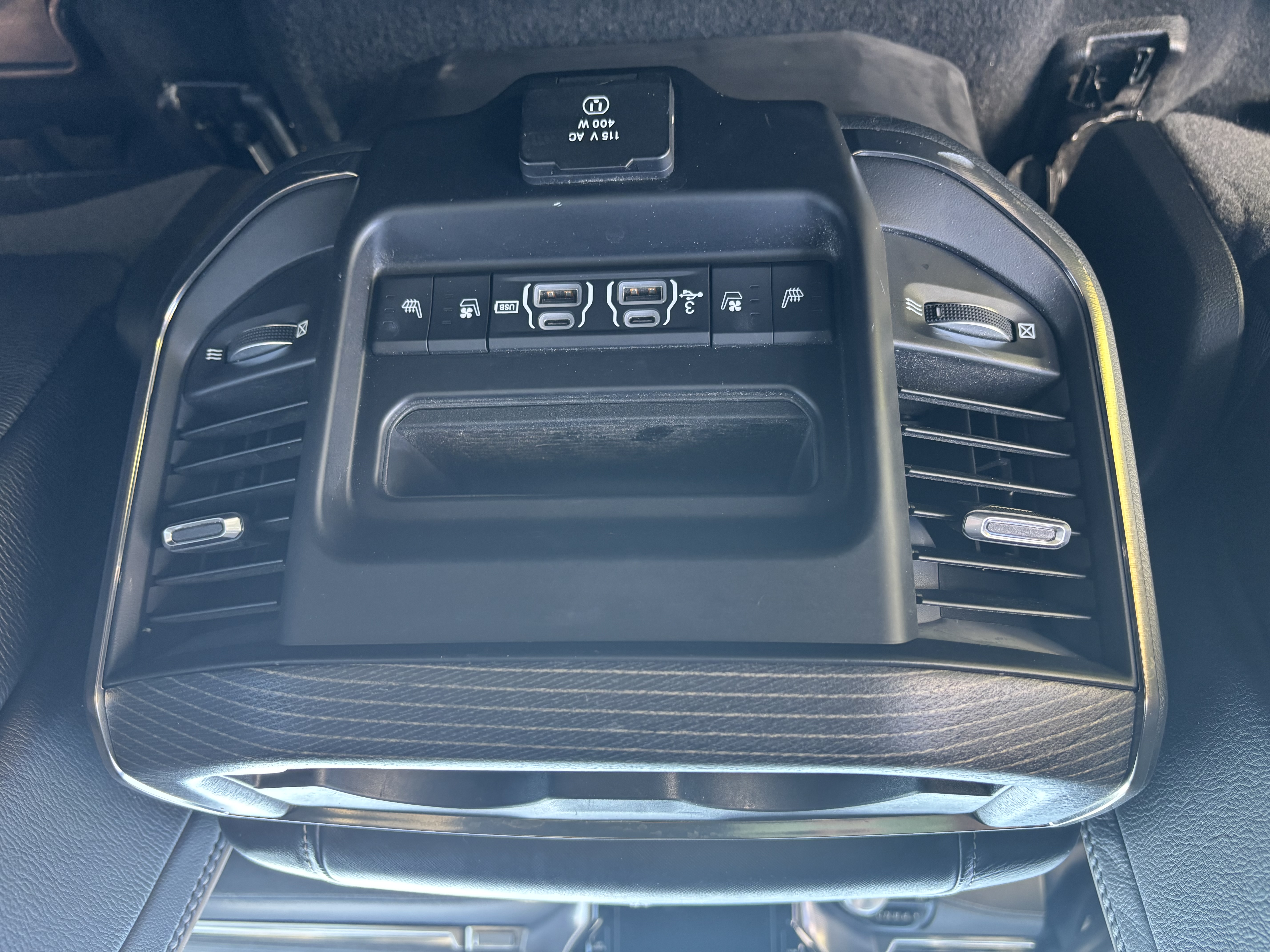 Used 2019 RAM 1500 Limited AWD/4WD image 24