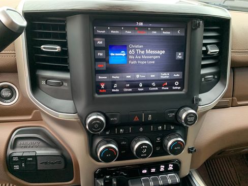 Used 2021 RAM 3500 Laramie AWD/4WD image 5