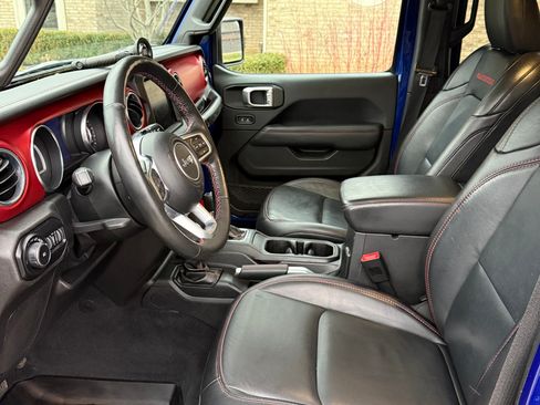 Used 2019 Jeep Wrangler Unlimited Rubicon w/ Dual Top Group image 11