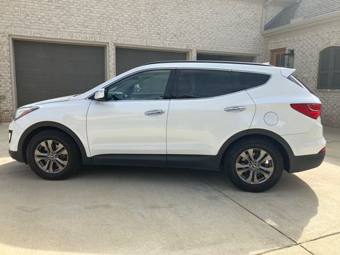 Used 2013 Hyundai Santa Fe Sport image 4