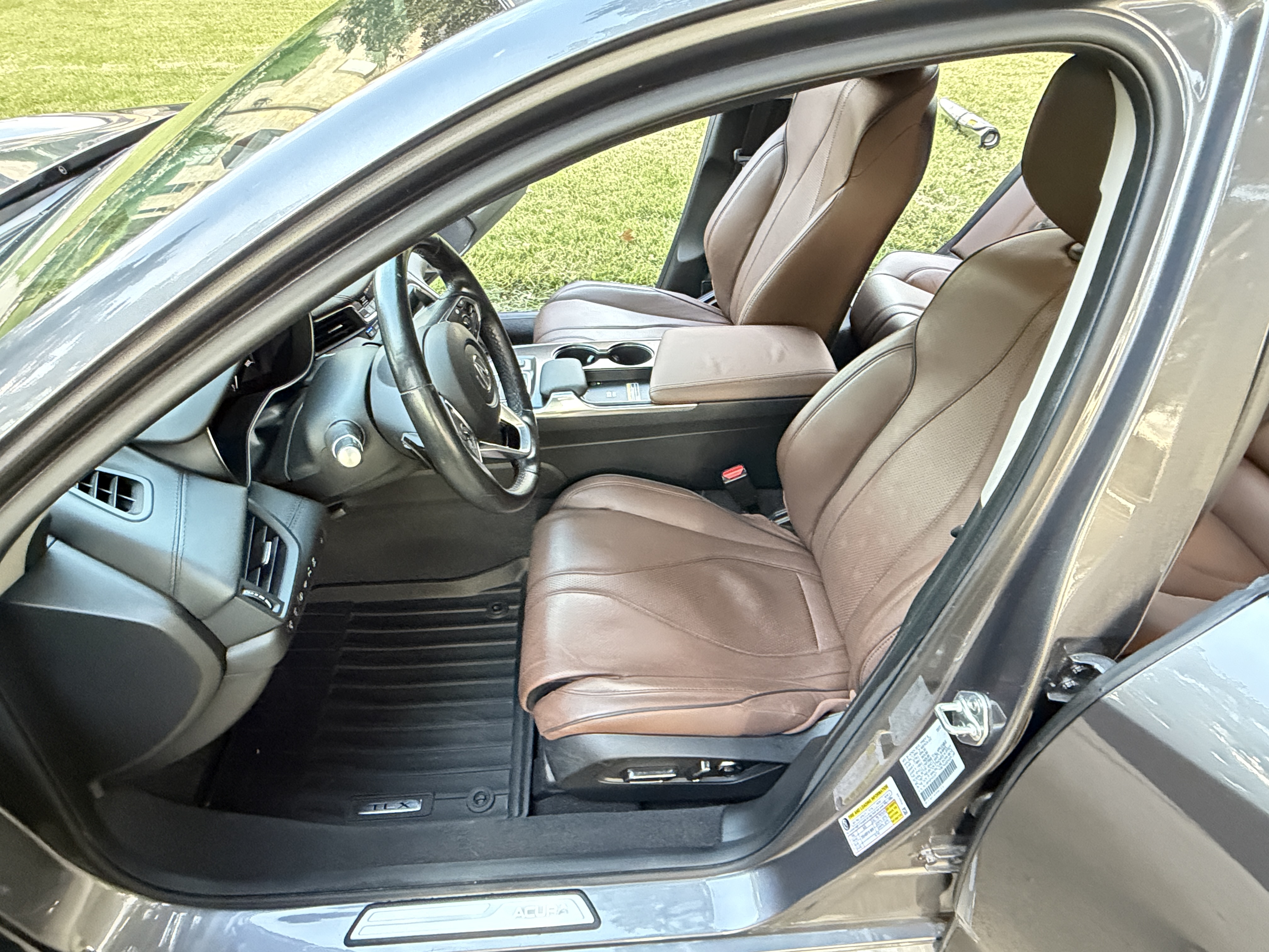 Used 2023 Acura TLX w/ Advance Package AWD/4WD image 9