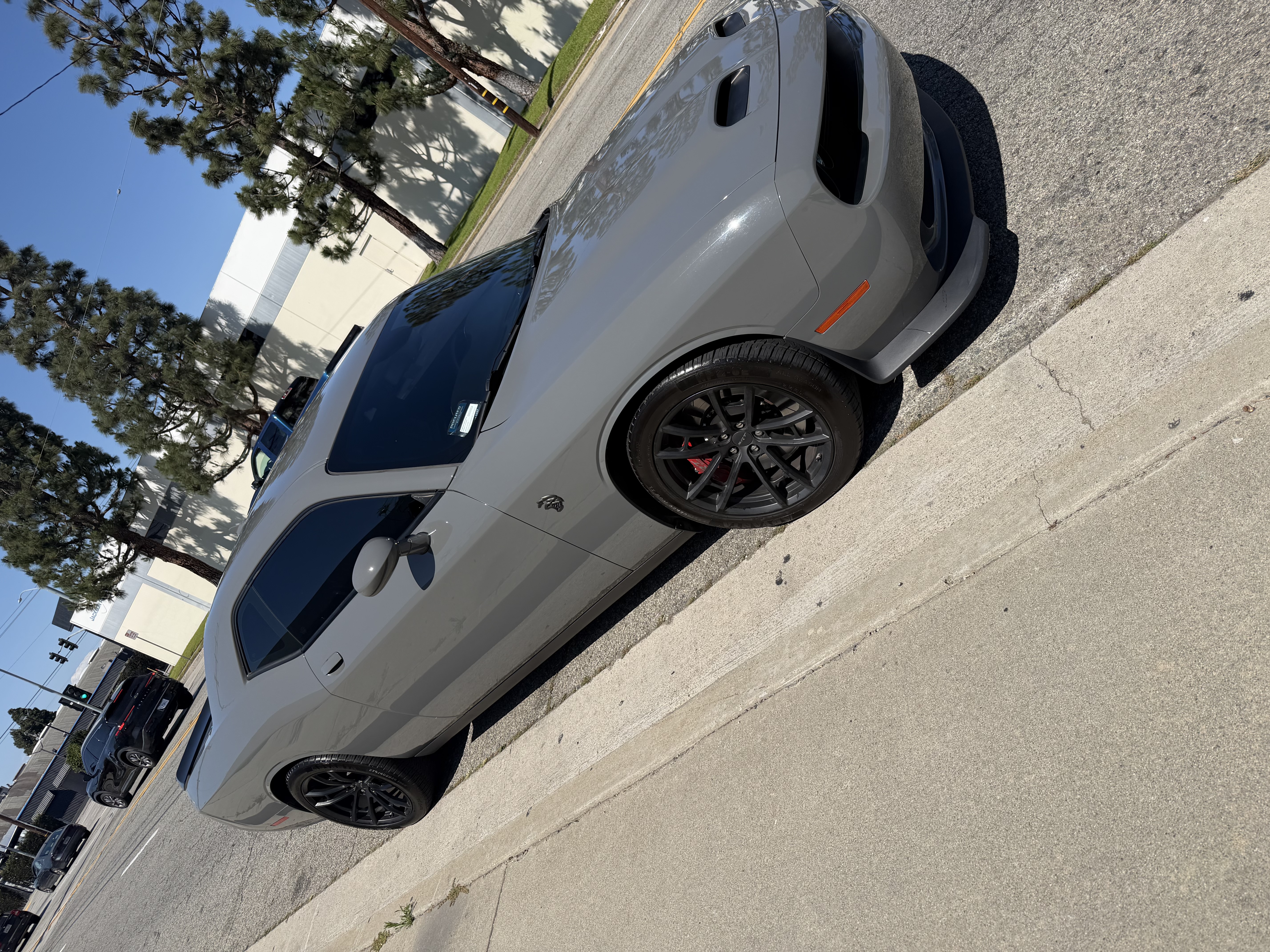 Used 2023 Dodge Challenger SRT Hellcat RWD image 1