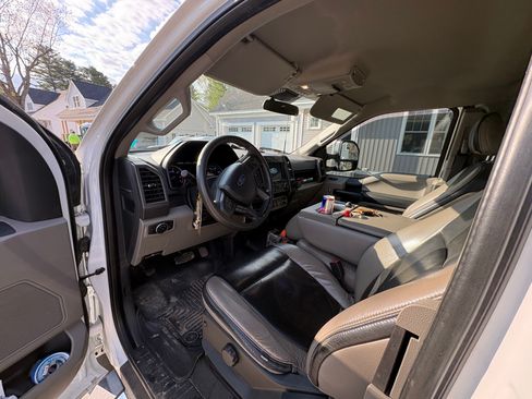 Used 2022 Ford F350 XL w/ STX Appearance Package AWD/4WD image 6
