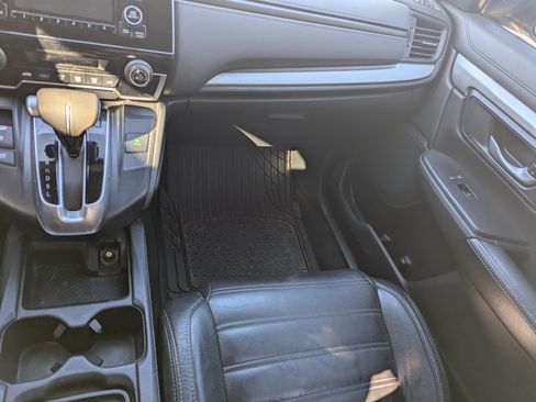 Used 2019 Honda CR-V LX image 6