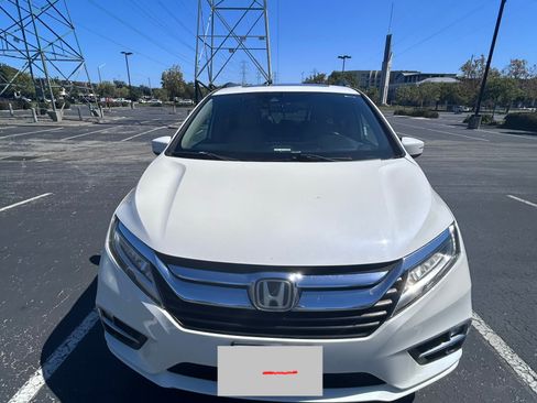 Used 2019 Honda Odyssey Elite image 6