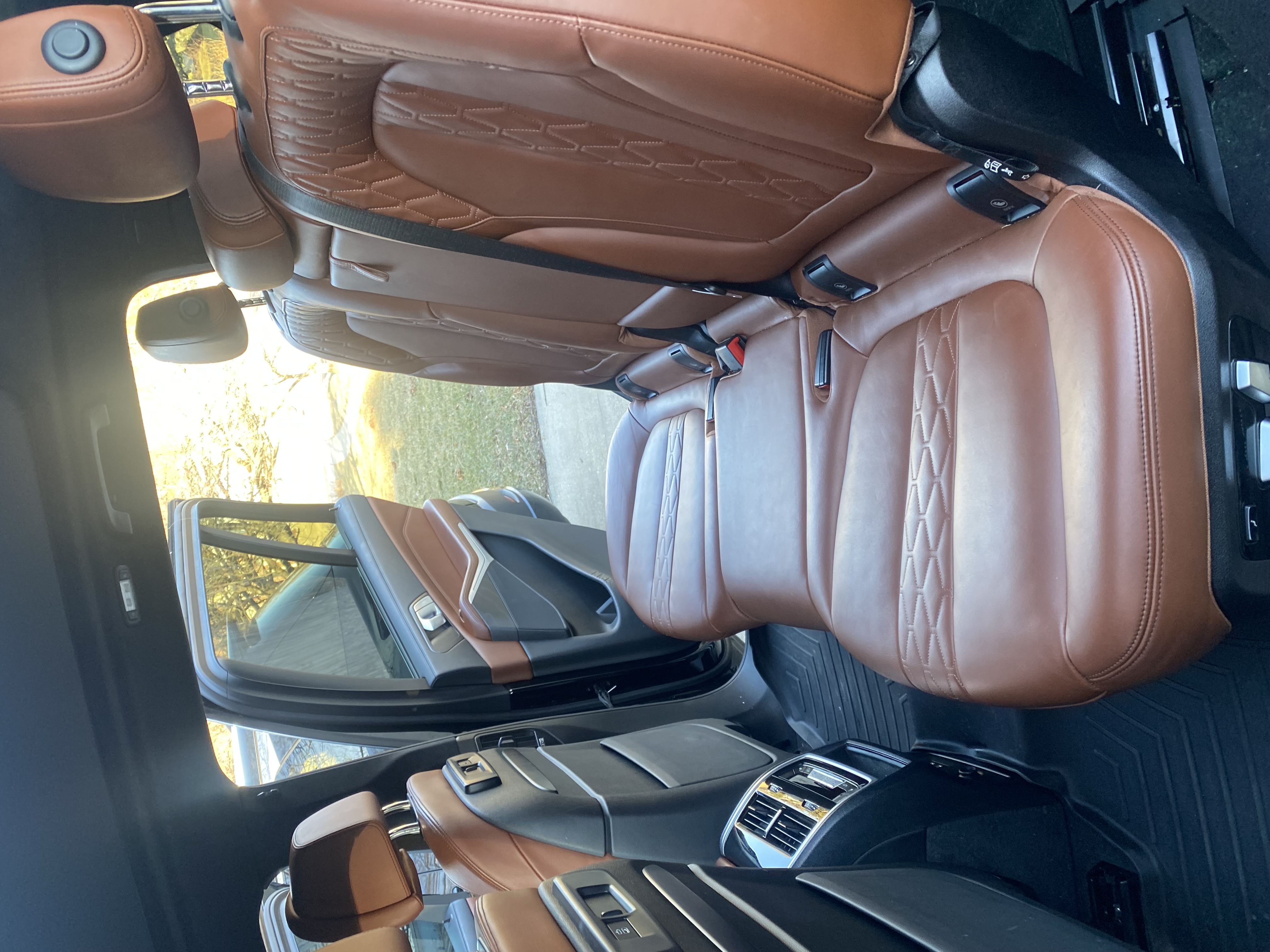 Used 2022 BMW X7 xDrive40i w/ Executive Package AWD/4WD image 10