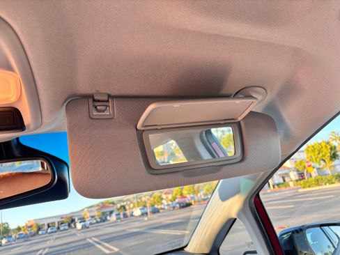 Used 2020 Chevrolet Bolt LT image 20