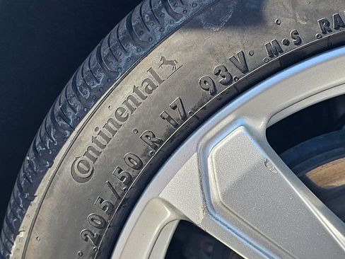 Used 2016 Chevrolet Volt LT image 6