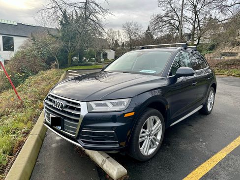 Used 2018 Audi Q5 2.0T Premium Plus w/ Premium Plus Package image 1