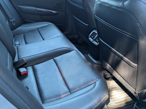 Used 2015 Acura TLX V6 SH-AWD w/ Technology Pkg image 19