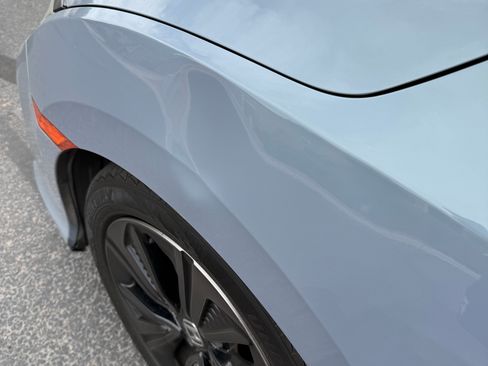 Used 2018 Honda Civic EX image 9