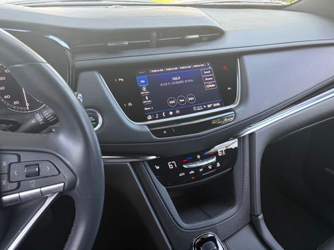 Used 2024 Cadillac XT6 Luxury FWD image 19