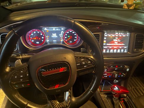 Used 2016 Dodge Charger R/T RWD image 13