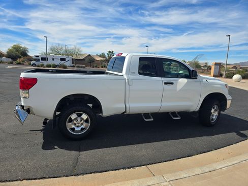 Used 2011 Toyota Tundra 4x4 Double Cab w/ TRD Off-Road Pkg image 12