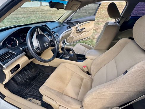 Used 2012 Honda Accord EX image 8