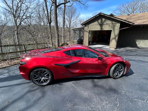 Used 2024 Chevrolet Corvette Z06 w/ Battery Protection Package image 1