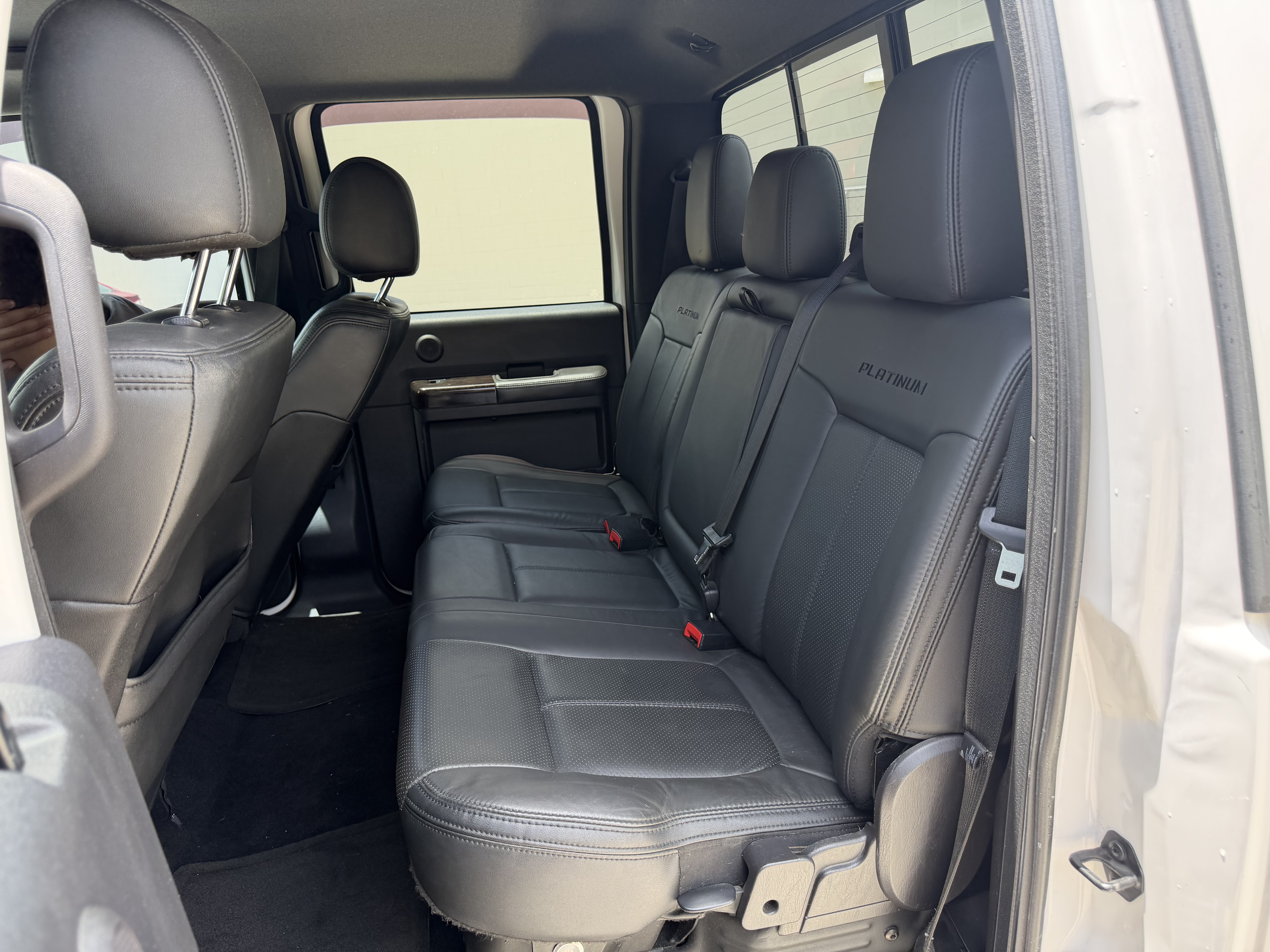 Used 2016 Ford F250 Platinum w/ FX4 Off-Road Package AWD/4WD image 15