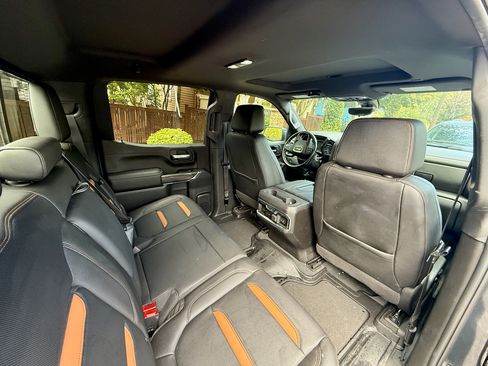 Used 2021 GMC Sierra 1500 AT4 w/ Technology Package image 15