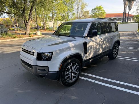 Used 2026 Land Rover Defender 110 S image 2